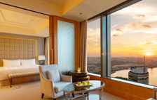 Двухместный номер Horizon Club Grand Premier с видом на озеро