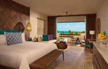 Двухместный полулюкс Preferred Club oceanfront