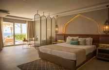 Двухместный полулюкс Swim Up с видом на море