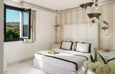 Одноместный номер с видом на горы