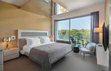 Люкс с террасой семейный с балконом