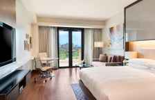 Двухместный номер Large с балконом