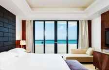 Двухместный люкс High Floor Presidential с балконом и с видом на океан