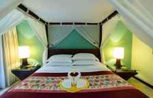 Двухместная вилла с садом