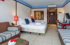 Двухместный семейный номер с видом на сад