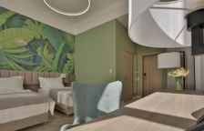 Номер с террасой Комфорт с видом на море