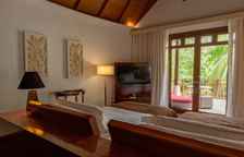 Четырёхместная вилла Storey Beach