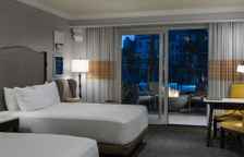 Четырёхместный номер with Patio Firepit