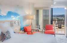 Двухместный номер с частичным видом на гавань