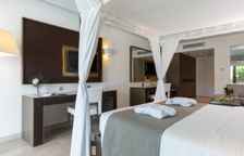 Двухместный полулюкс с собственным бассейном