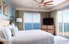 Люкс The Ritz-Carlton с 2 комнатами с балконом и oceanfront