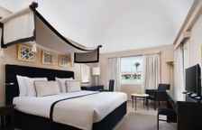 Двухместный полулюкс с частичным видом на море