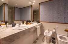 Двухместный номер Standard с видом на канал