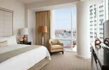 Двухместный номер Harbour View Premier