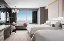 Четырёхместный номер Deluxe с видом на город