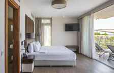 Люкс с видом на море