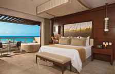 Двухместный Master Suite Preferred Club oceanfront