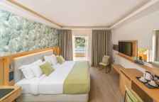 Бунгало люкс с собственным бассейном семейное