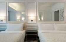 Трёхместный номер Deluxe Skyline View