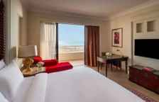 Двухместный номер клубный Luxury с балконом и с видом на море