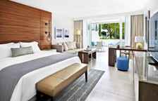 Двухместная Villa room Pool с балконом