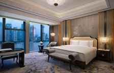 Двухместный люкс Metropolitan Pearl Tower View