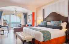 Butler Suite oceanfront