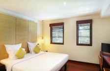 Апартаменты люкс с огромной мини-кухней и обеденной зоной с 4 комнатами с балконом