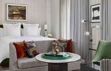 Двухместный номер Premier Gallery City View