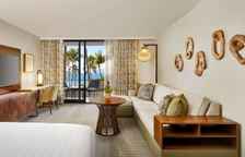 Двухместный номер клубный с частичным видом на океан