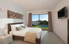 Вилла с 5 комнатами