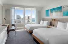 Четырёхместный номер с частичным видом на океан