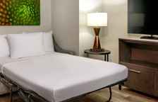 Grove Condo ADA Accessible Bathtub с 2 комнатами