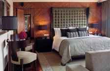 Люкс Presidential с видом на бассейн