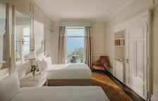 Двухместный номер Fairmont с видом на озеро