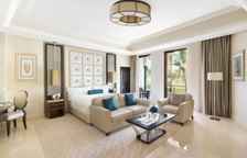 Двухместный полулюкс с балконом и Resort View