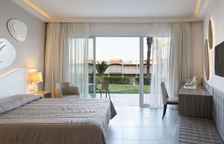 Люкс Family с 2 комнатами с видом на сад