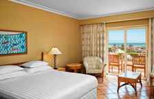 Двухместный номер с частичным видом на море