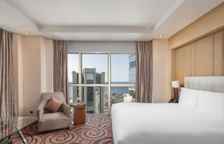 Двухместный люкс City Tower Executive с видом на море