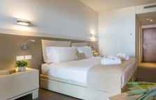 Двухместный номер Premium with External Mini Pool с видом на море