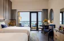 Двухместный номер Ain Dubai с балконом и с видом на море