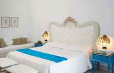 Двухместный номер для гостей с ограниченными возможностями с видом на окрестности