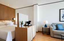 Двухместный полулюкс с балконом и с видом на город