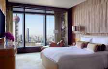 Двухместный люкс Club Lounge Access (только для двух человек) Pearl Tower View