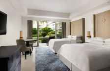 Двухместный номер с балконом и с видом на сад