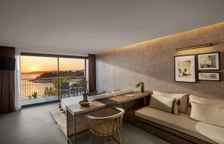 Номер Premium Comfort с частичным видом на море