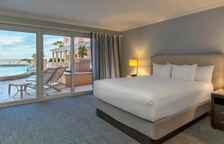 Двухместный люкс с видом на бассейн