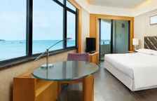 Двухместный номер Corner с балконом и с видом на океан