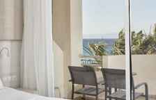 Четырёхместный семейный номер Superior с видом на море