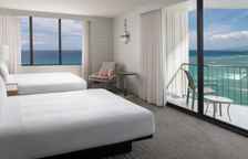 Четырёхместный полулюкс Kealohilani с балконом и oceanfront